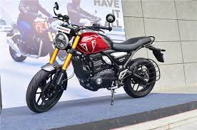 Triumph Speed 400ની પ્રથમ બેચની સુરત ડિલિવરી કરાઇ