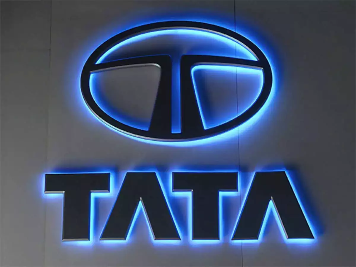 Tata Motorsનો શેર 5 ટકા ઉછાળા સાથે રેકોર્ડ ટોચે, ટોચની લિસ્ટેડ ઓટો કંપની બની