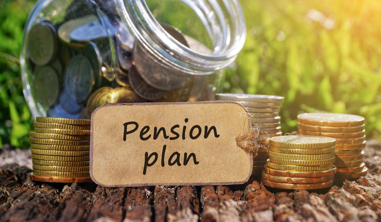Retirement Planning: LICની આ સ્કીમમાં એક વાર રોકાણ કર્યા બાદ દર મહિને રૂ. 12 હજાર પેન્શન મેળવો