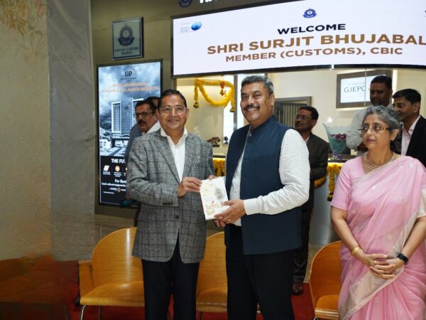 Exporters can now hand-carry jewellery as GJEPC Initiated Facilitation Centre Opens at Mumbai Airport