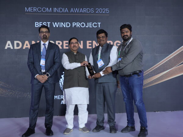 અદાણી ગ્રીન એનર્જીને મેરકોમ ઈન્ડિયા એવોર્ડ-2024 એનાયત