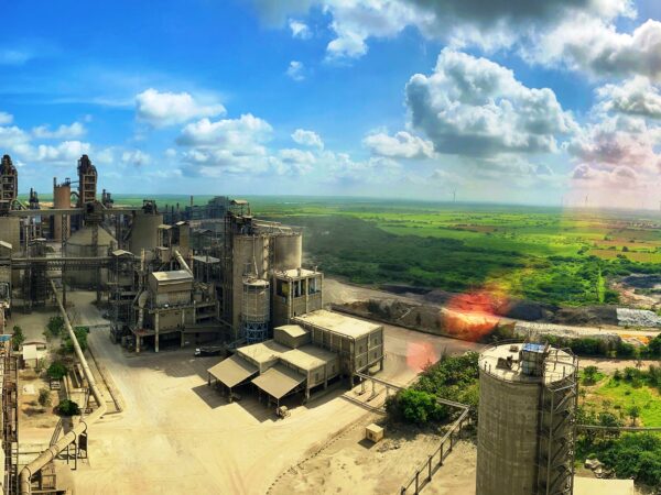 અલ્ટ્રાટેકે ભારતના પ્રથમ ઓન-સાઇટ હાઇબ્રિડ આરટીસી રિન્યૂએબલ એનર્જી પ્રોજેક્ટને કાર્યરત કર્યો