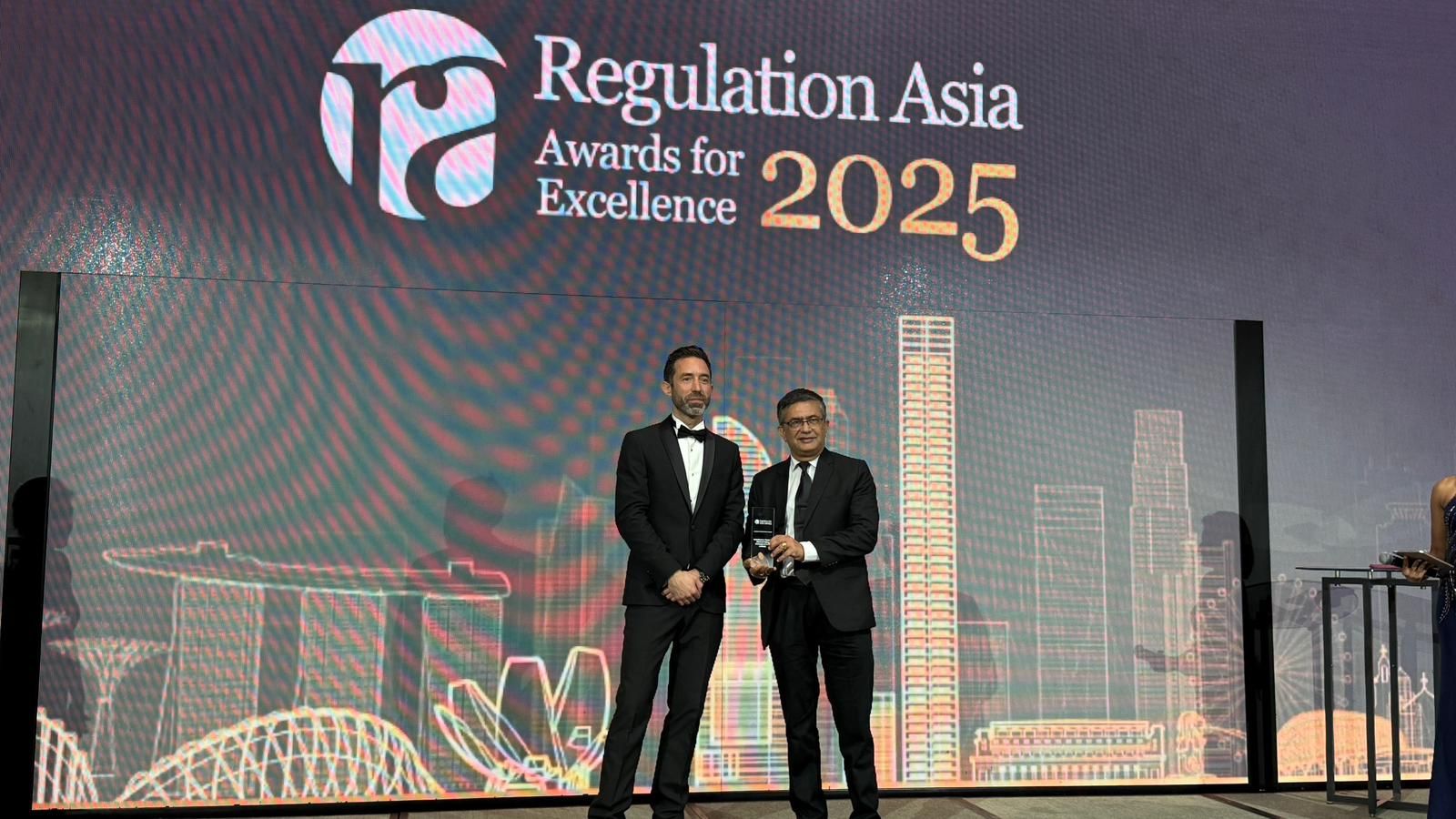 NSE ગ્રુપને રેગ્યુલેશન એશિયા એવોર્ડ્સ 2025 ખાતે નેતૃત્વ અને ઉત્કૃષ્ટતા માટે સન્માન મળ્યું