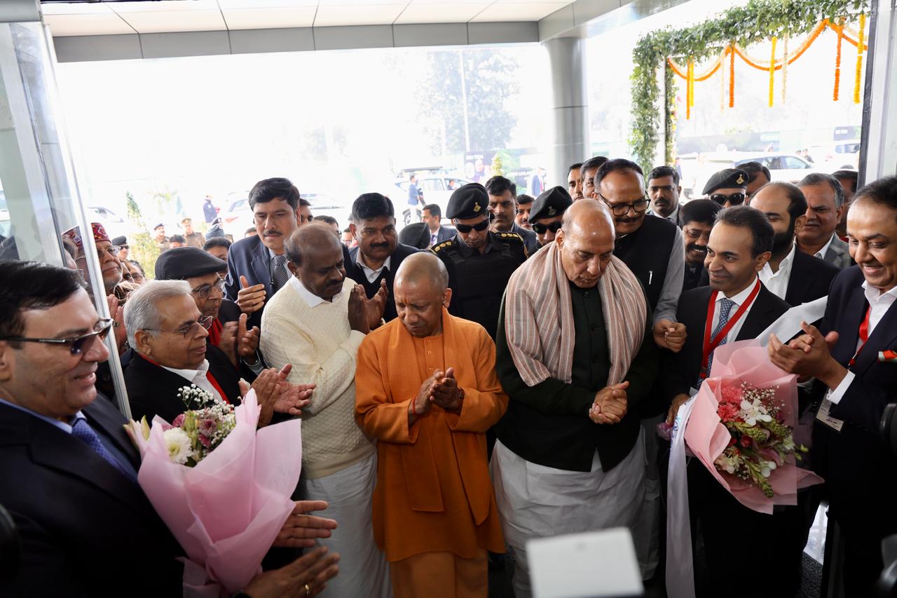 Ashok Leyland inaugurates Greenfield Factory in Lucknow focused on Clean Mobility