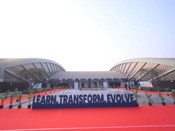 સુરતમાં જૈનમ બ્રોકિંગના IOC 7.0નું ભવ્ય સમાપન