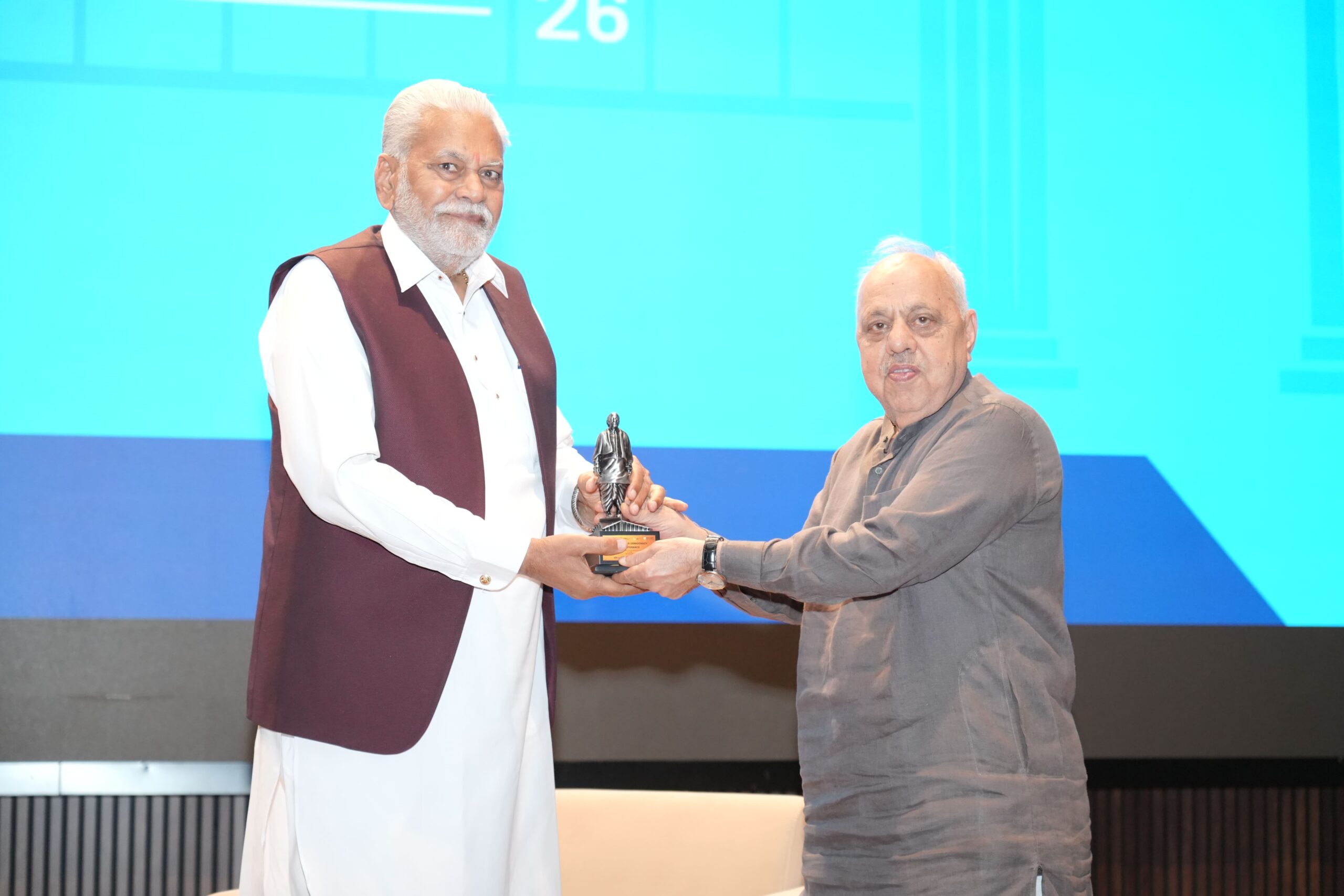 મારવાડી યુનિવર્સિટીમાં યુવા અને લોકશાહી પર રાષ્ટ્રીય મંથન