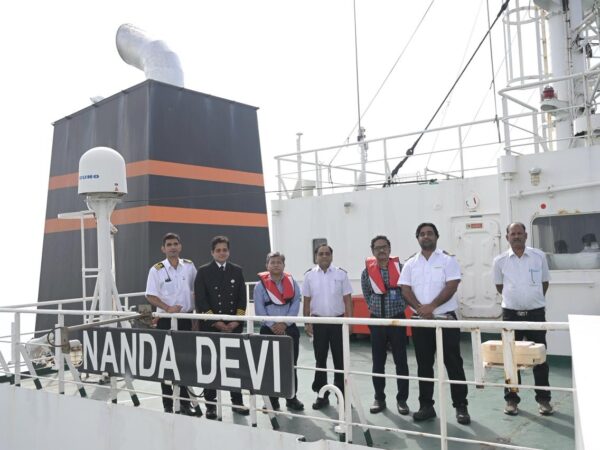 વાડીનાર પોર્ટ ખાતે 46,500 મેટ્રિક ટન LPG સાથે MT Nanda Deviનું આગમન, STS ટ્રાન્સફર શરૂ